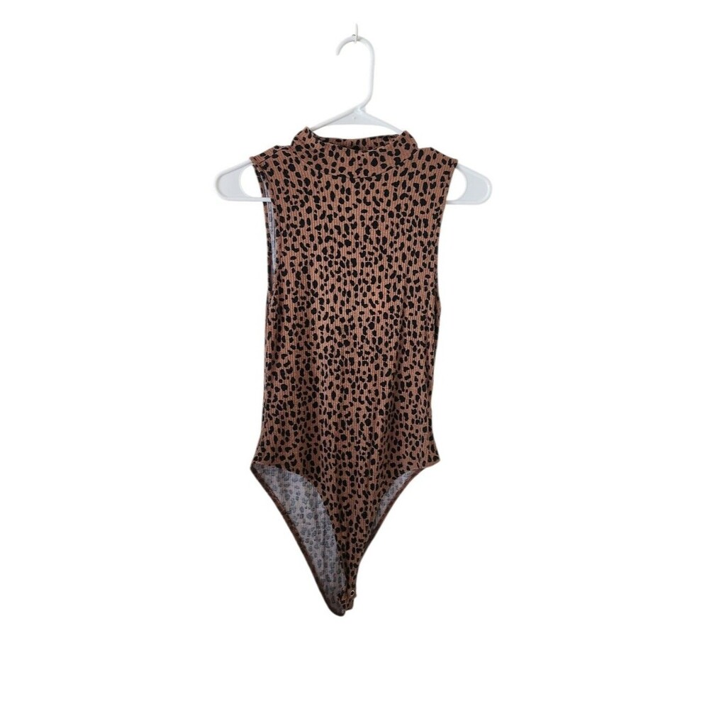 Forever 21 Leopard Print Sleeveless Bodysuit